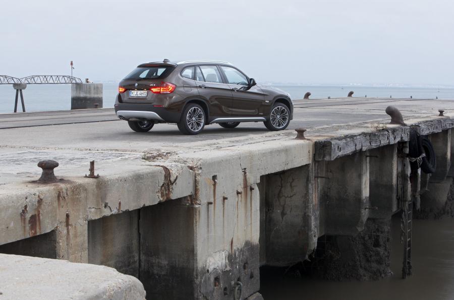  BMW X1 2009 года  (фото 138 из 190)